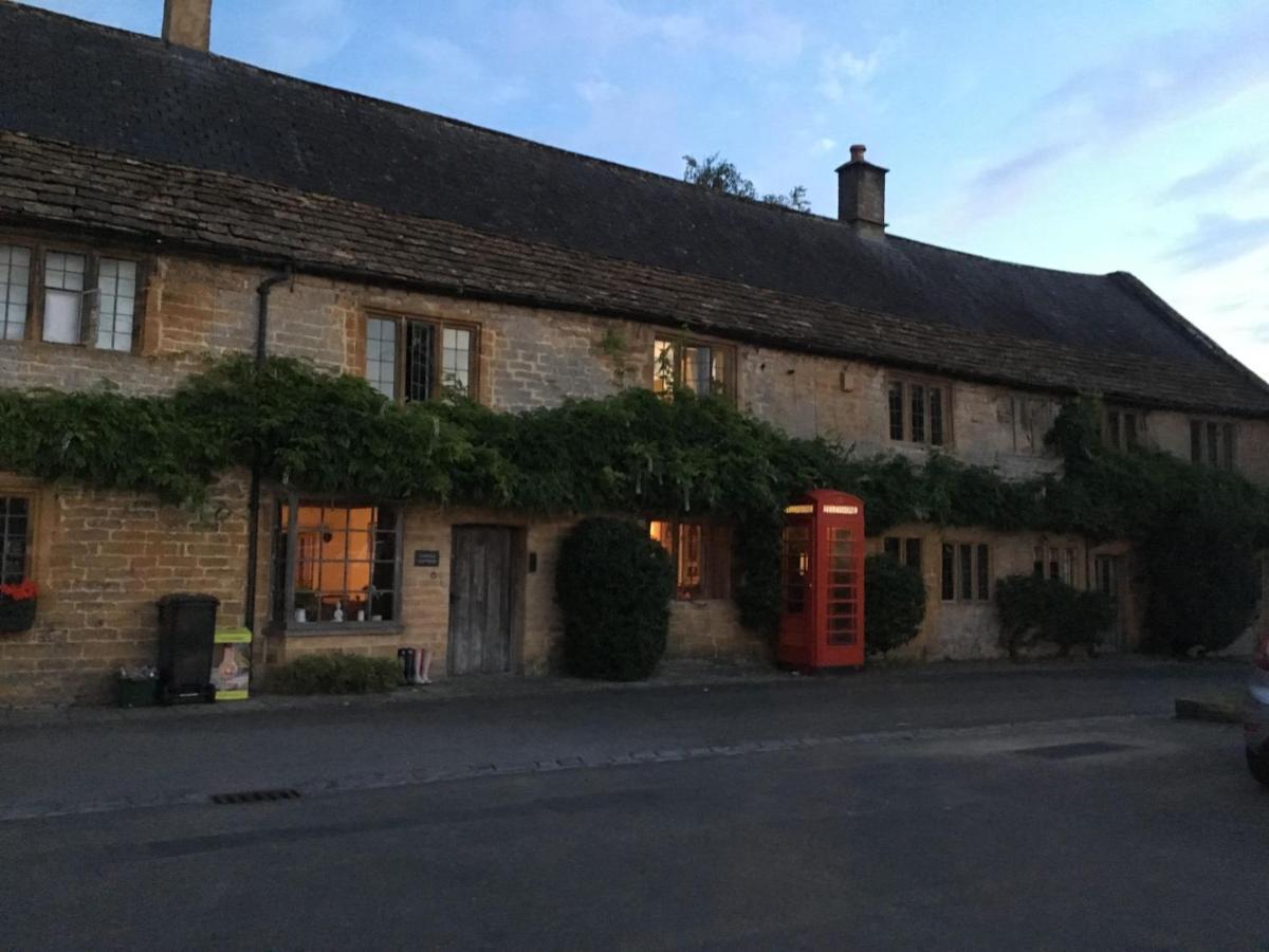 Phelips Arms Montacute Exterior foto