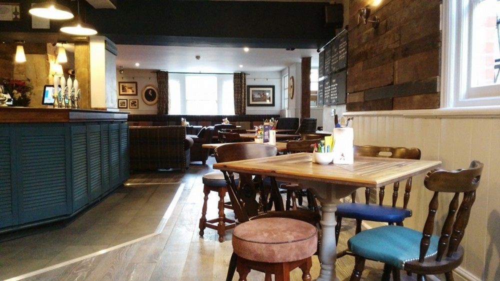Phelips Arms Montacute Exterior foto